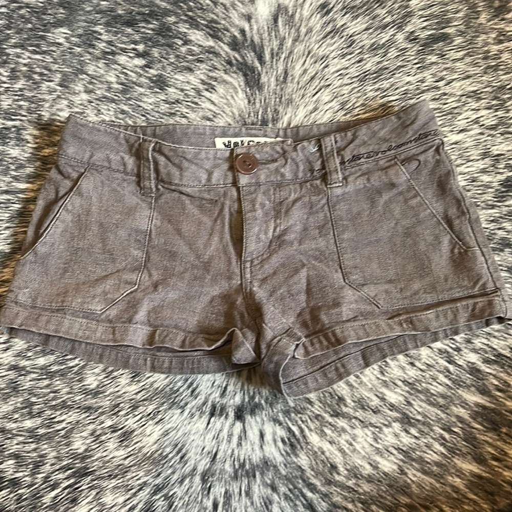 Volcom size 1 retro shorts